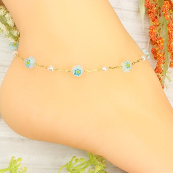 "Handmade Anklet – Elegant & Delicate Jewelry for Women | UNVRC1709 - Picture 1 of 10